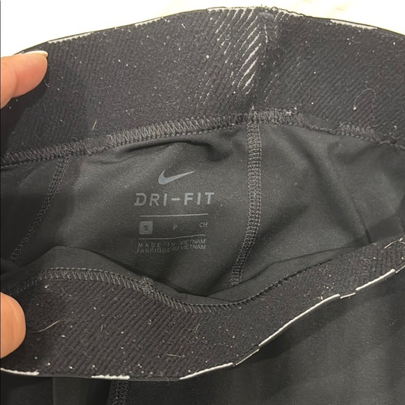Nike Pro Dri-Fit Women’s Size Small Black Leggings - Picture 8 of 8
